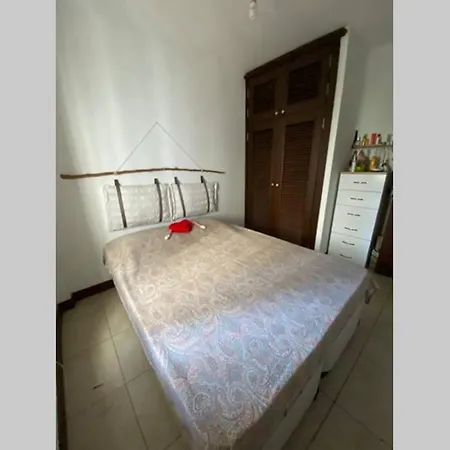 Turgutreis Merkezi Konumda Site Icinde Yazlik Ev *